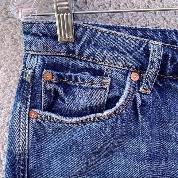 Free People We The Free Breezy Denim Distressed Button Fly Jean Skirt Sz 31 - Picture 5 of 11